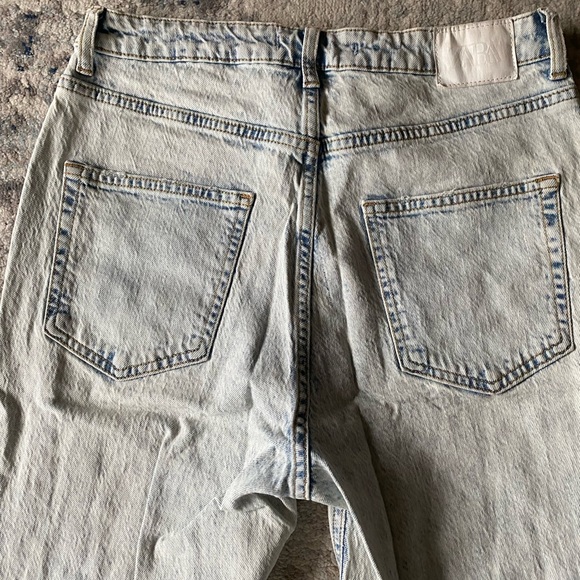 Zara Jeans - Picture 3 of 4